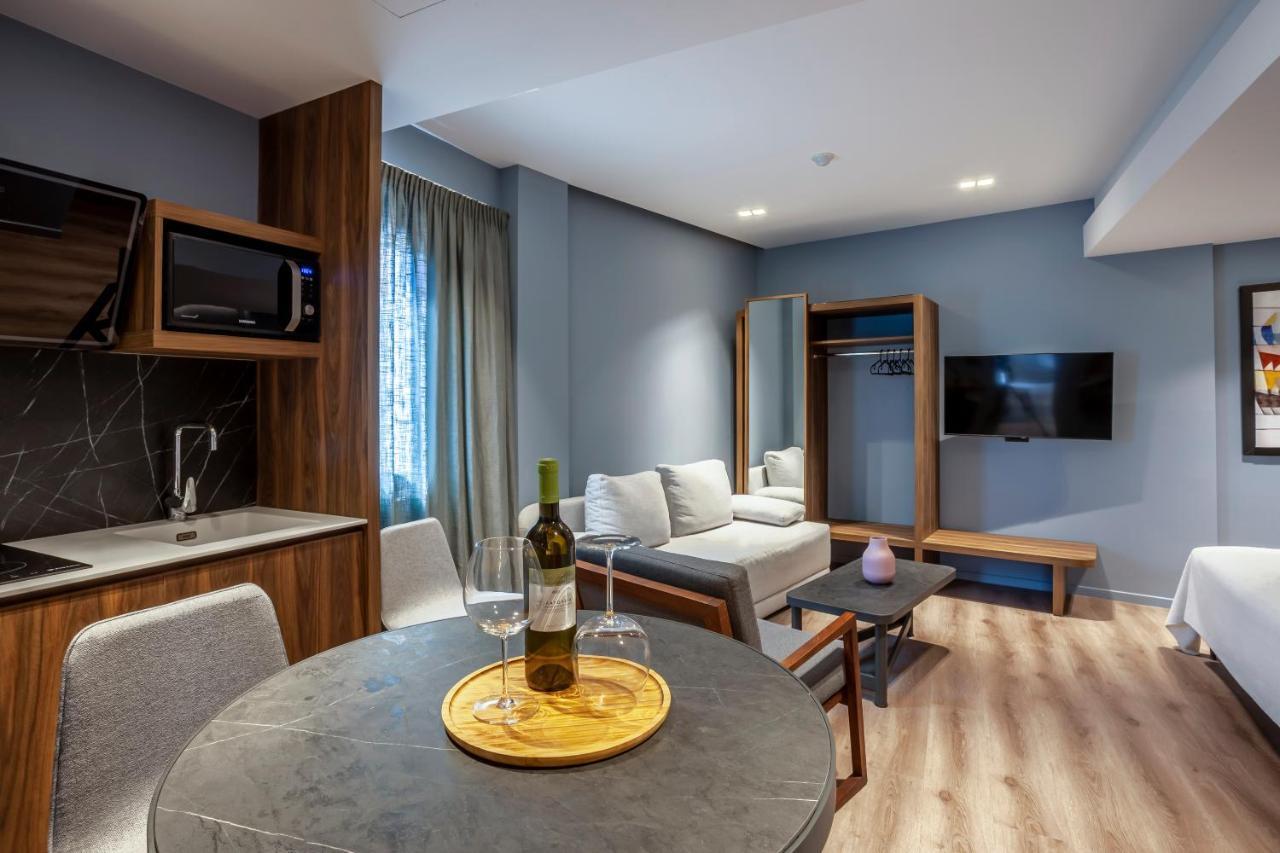 Katouni25 Luxury Suites Szaloniki Kültér fotó